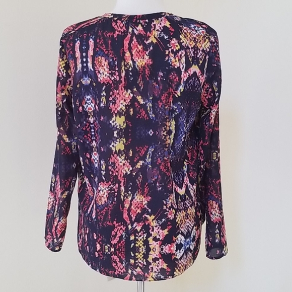 Cooper and Ella medium navy multi faux wrap blouse - Picture 3 of 9